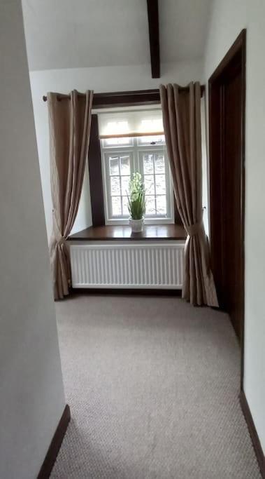 Peak District - 1 Harrow Cottage - Great Longstone Екстер'єр фото