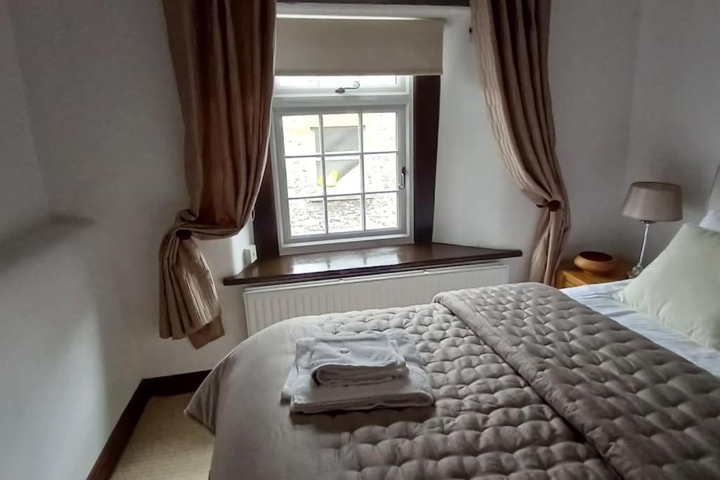 Peak District - 1 Harrow Cottage - Great Longstone Екстер'єр фото